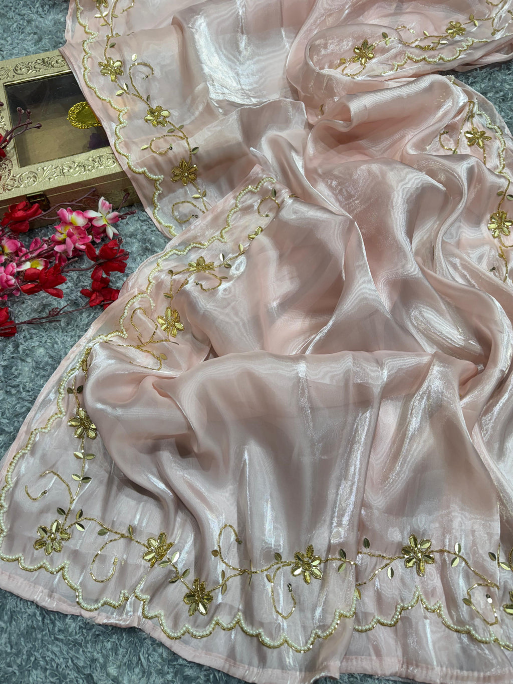Gulnoor Hand Embroidered Saree