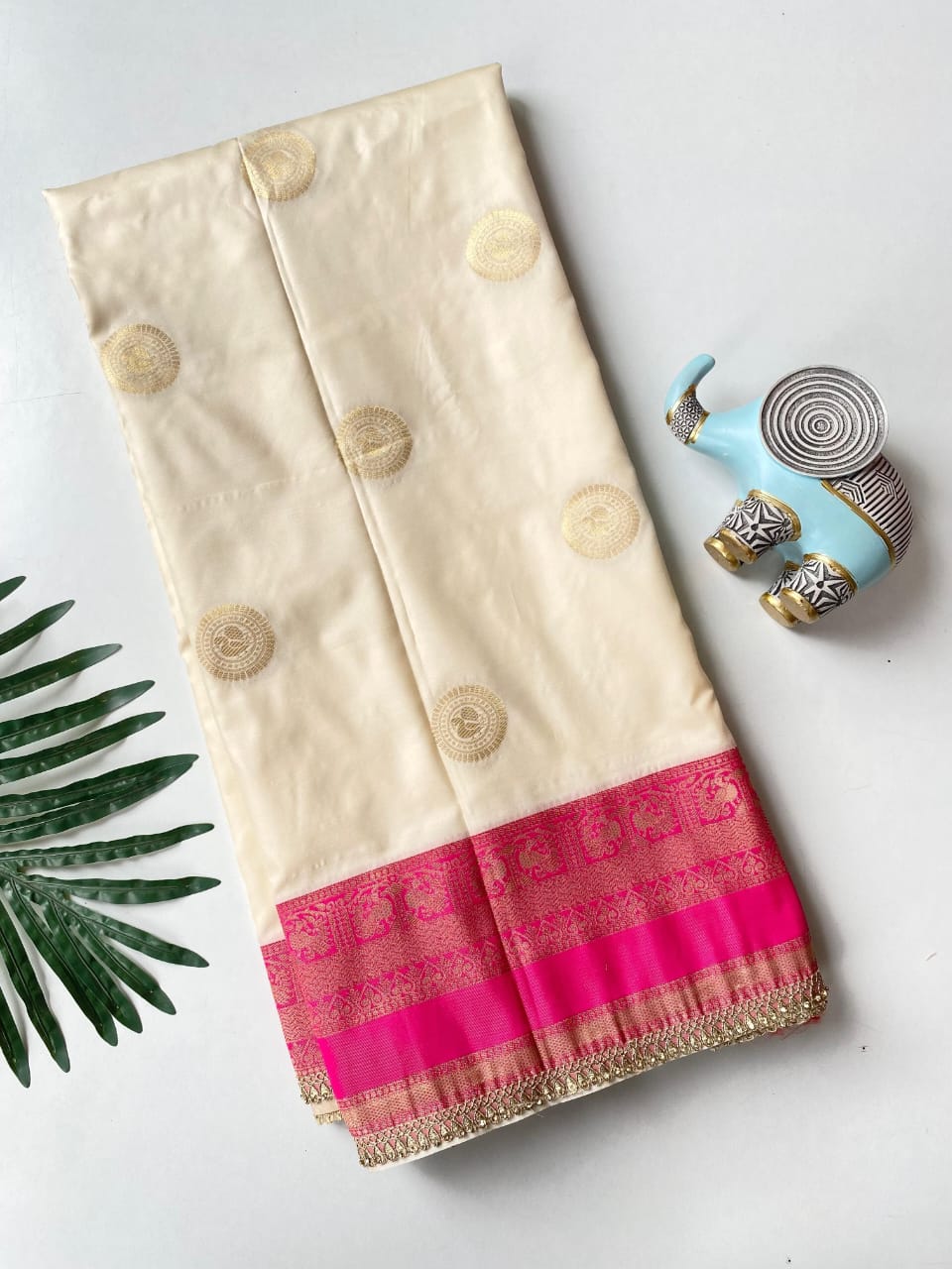 Premium Coin Motif Saree